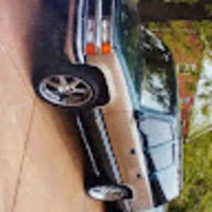 Meet your Posher, Felix